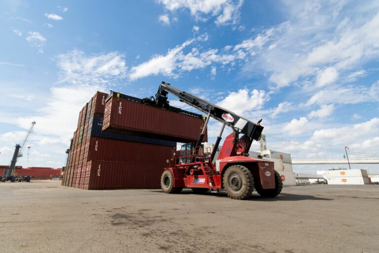 container handlers (6)