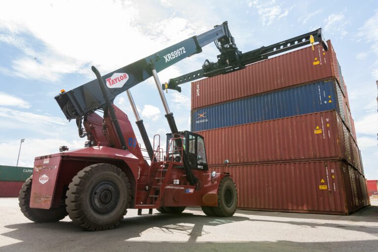 container handlers (7)